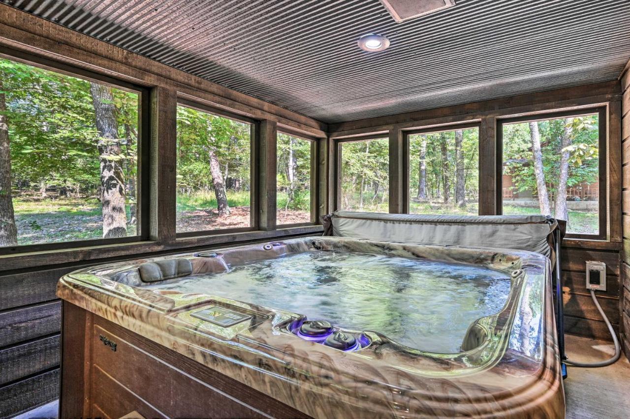 Luxe Broken Bow Cabin With Tesla Charging Station Stephens Gap المظهر الخارجي الصورة